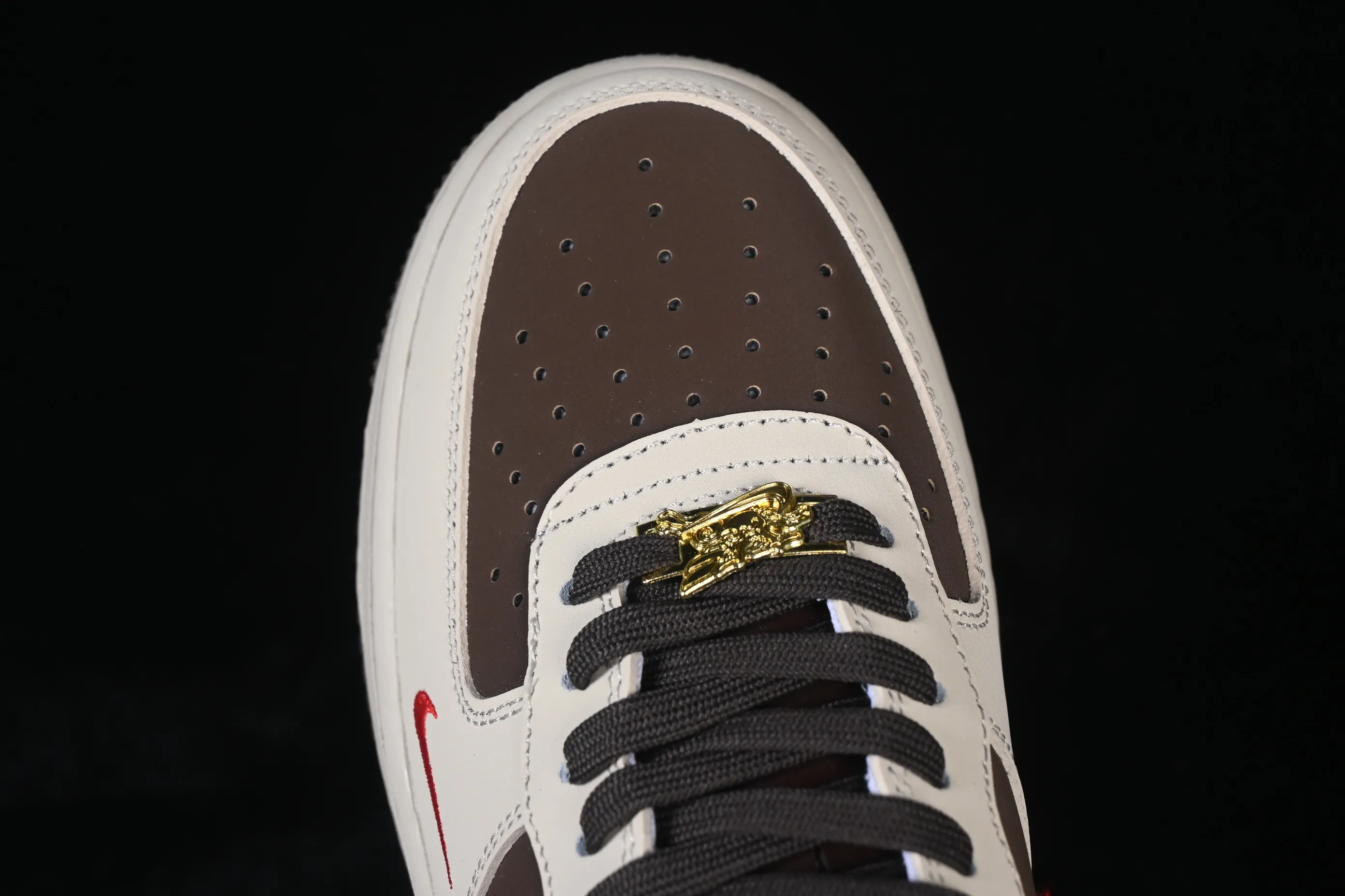 All categories Nk Air Force 1 Air Force series Nk Air Force 1 Low Air Force low-top Nike Air Force 1'07 Low Limited to the Year of the Horse, you will be blessed soon Air Force 1 low-top casual sneakers NH0601-517